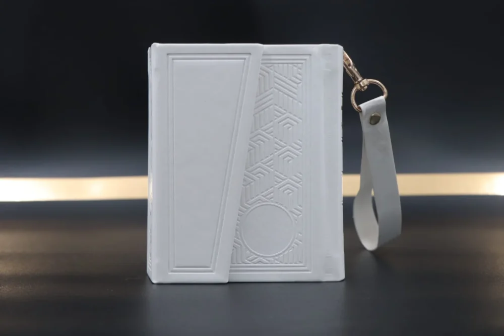 סידור כיס לאישה לבן - נוסח עדות מזרח